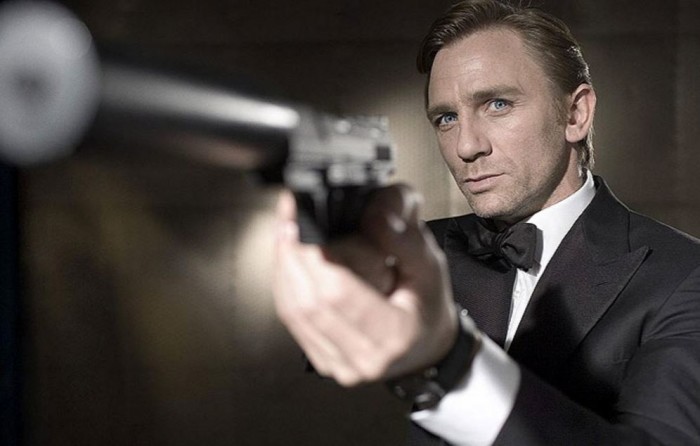 Casino Royale (2006)