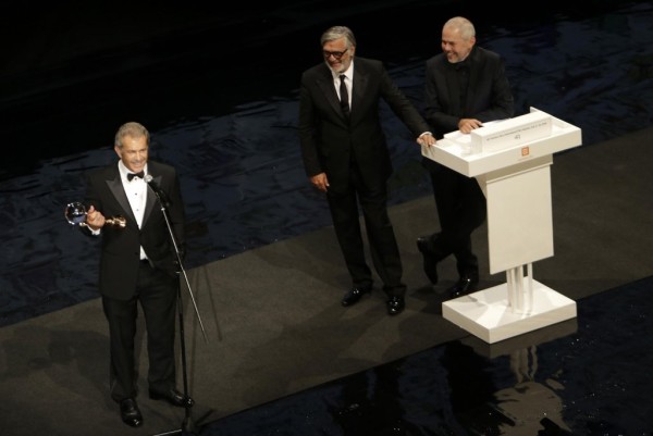 "Přesně tohle jsem vždycky chtěl - nahou ženu držící kouli", žertoval Mel Gibson (foto: KVIFF)