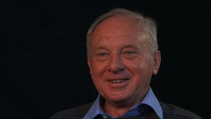 Záběr z dokumentu Magický činoherní klub (Vladimír Pucholt)