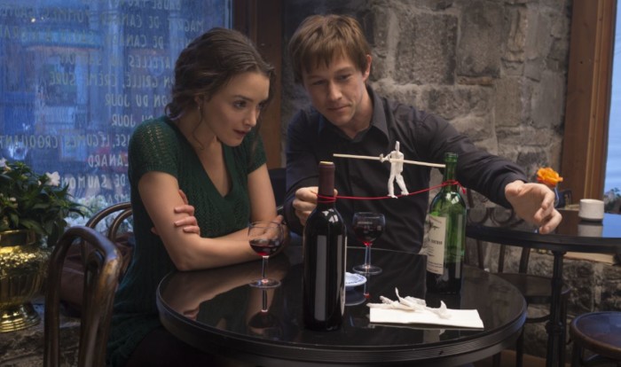 Muž na laně (foto: Falcon)