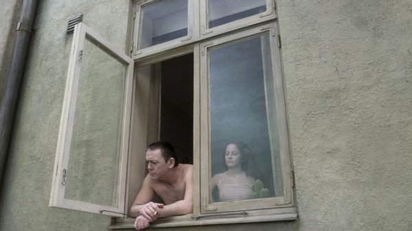 Holub seděl na větvi a rozmýšlel o životě