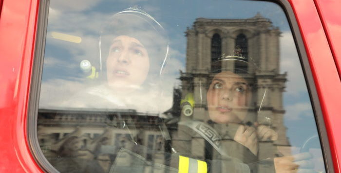 notre-dame-v-plamenech